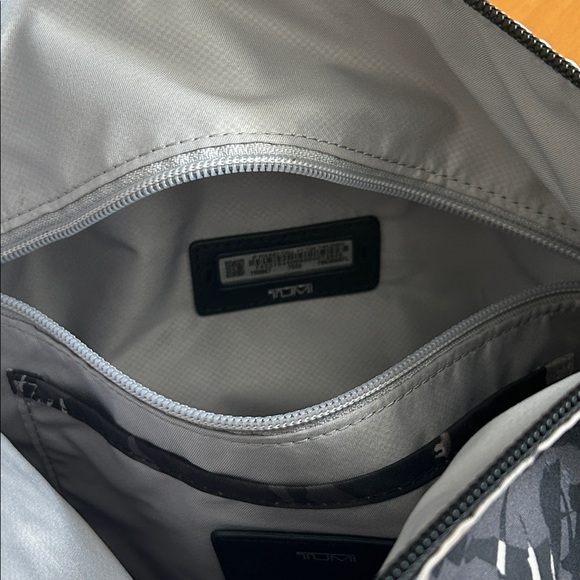 Tumi Voyageur Canton Crossbody - Picture 7 of 8